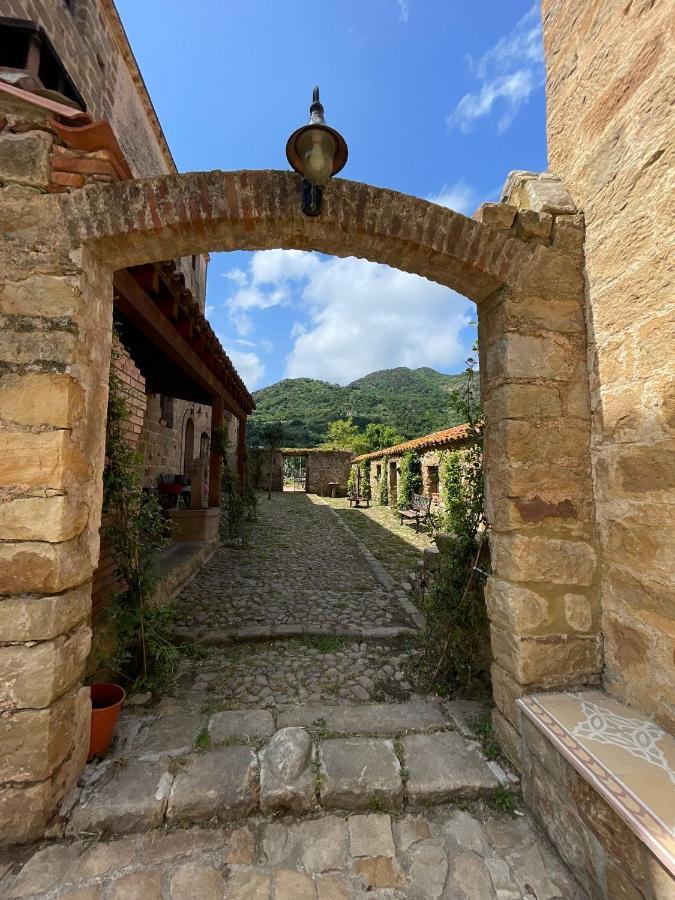 Antico Borgo Buonanotte 호텔 San Mauro Castelverde 외부 사진