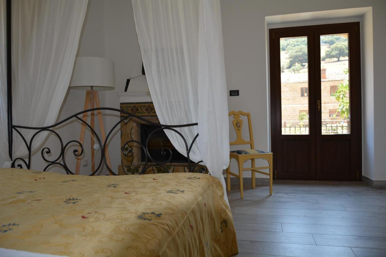 Antico Borgo Buonanotte 호텔 San Mauro Castelverde 외부 사진